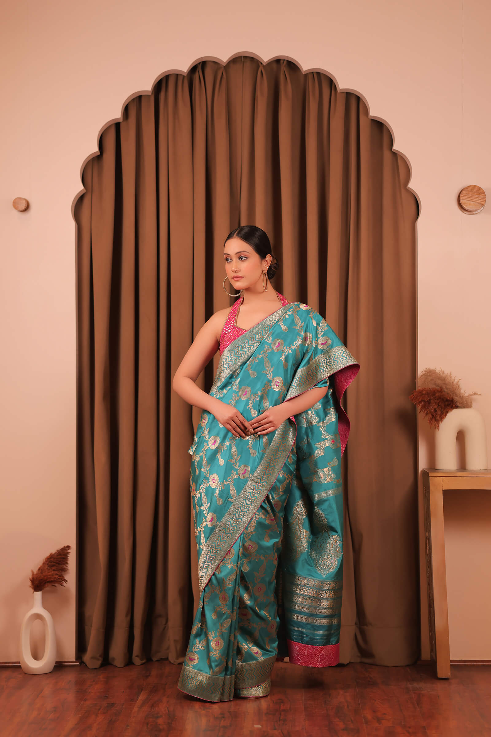 Teal Green Handloom Silk Katan Banarasi Tanchoi Saree