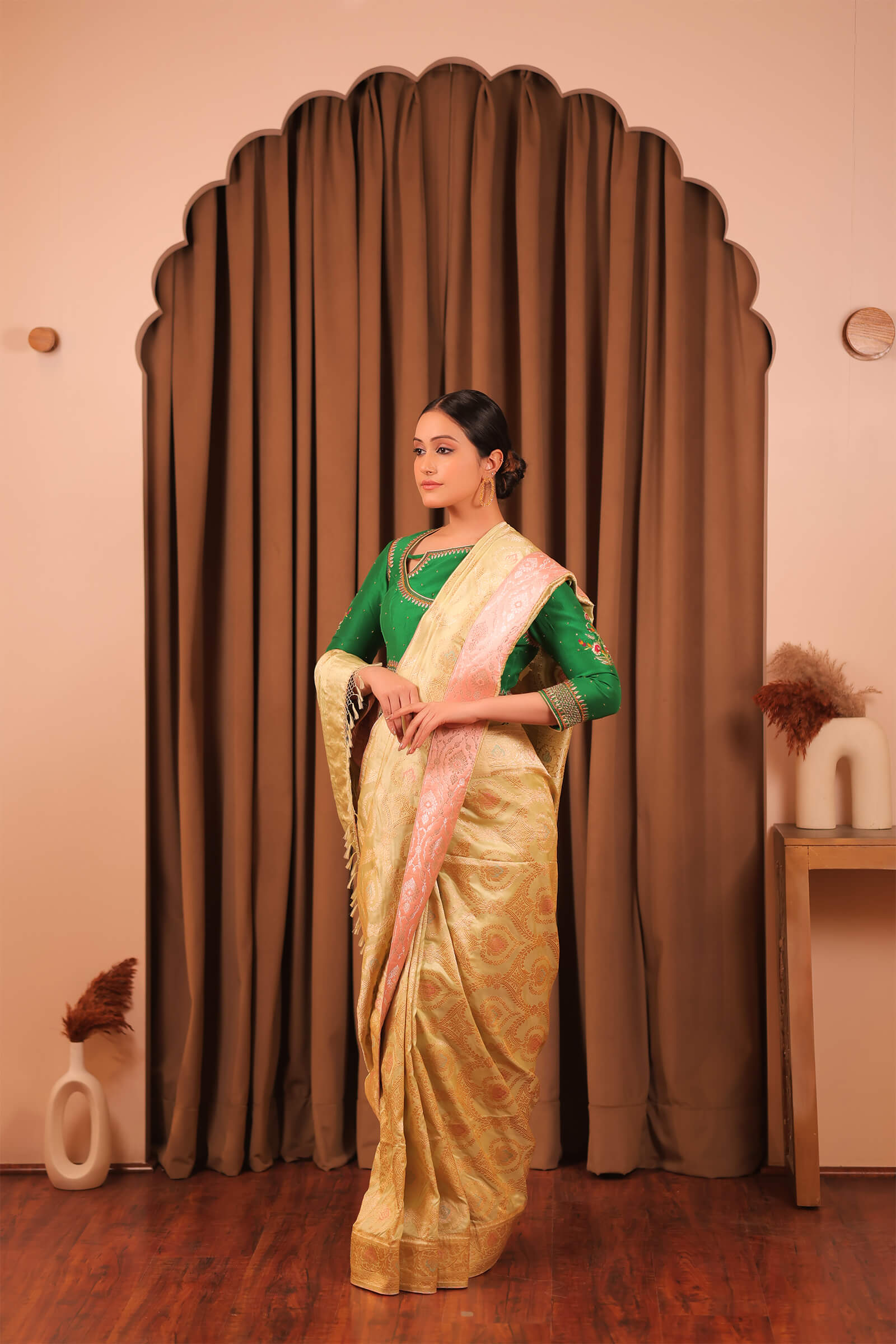 Aqua Handloom Jangala Katan Silk Banarasi Saree