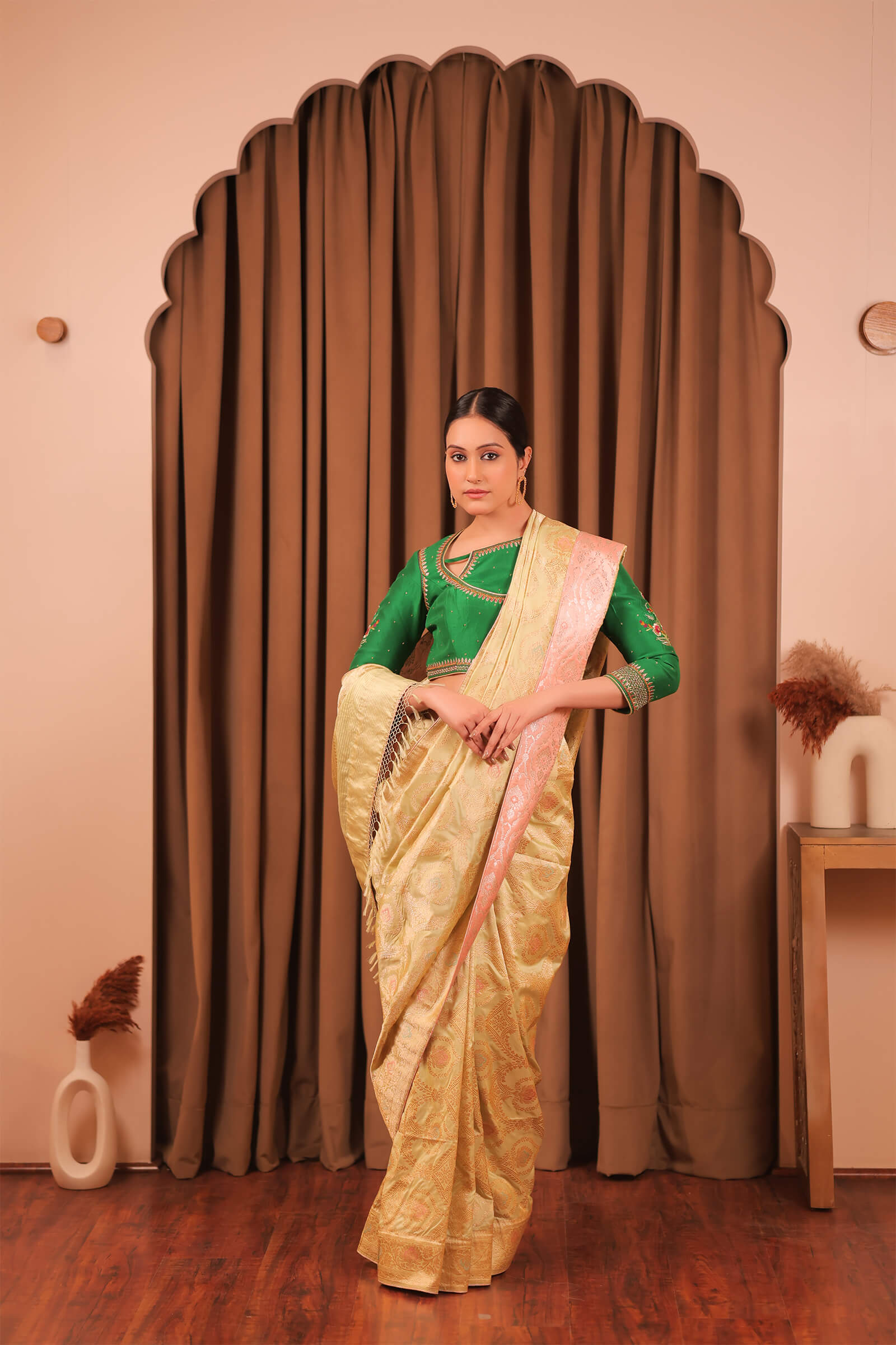 Aqua Handloom Jangala Katan Silk Banarasi Saree