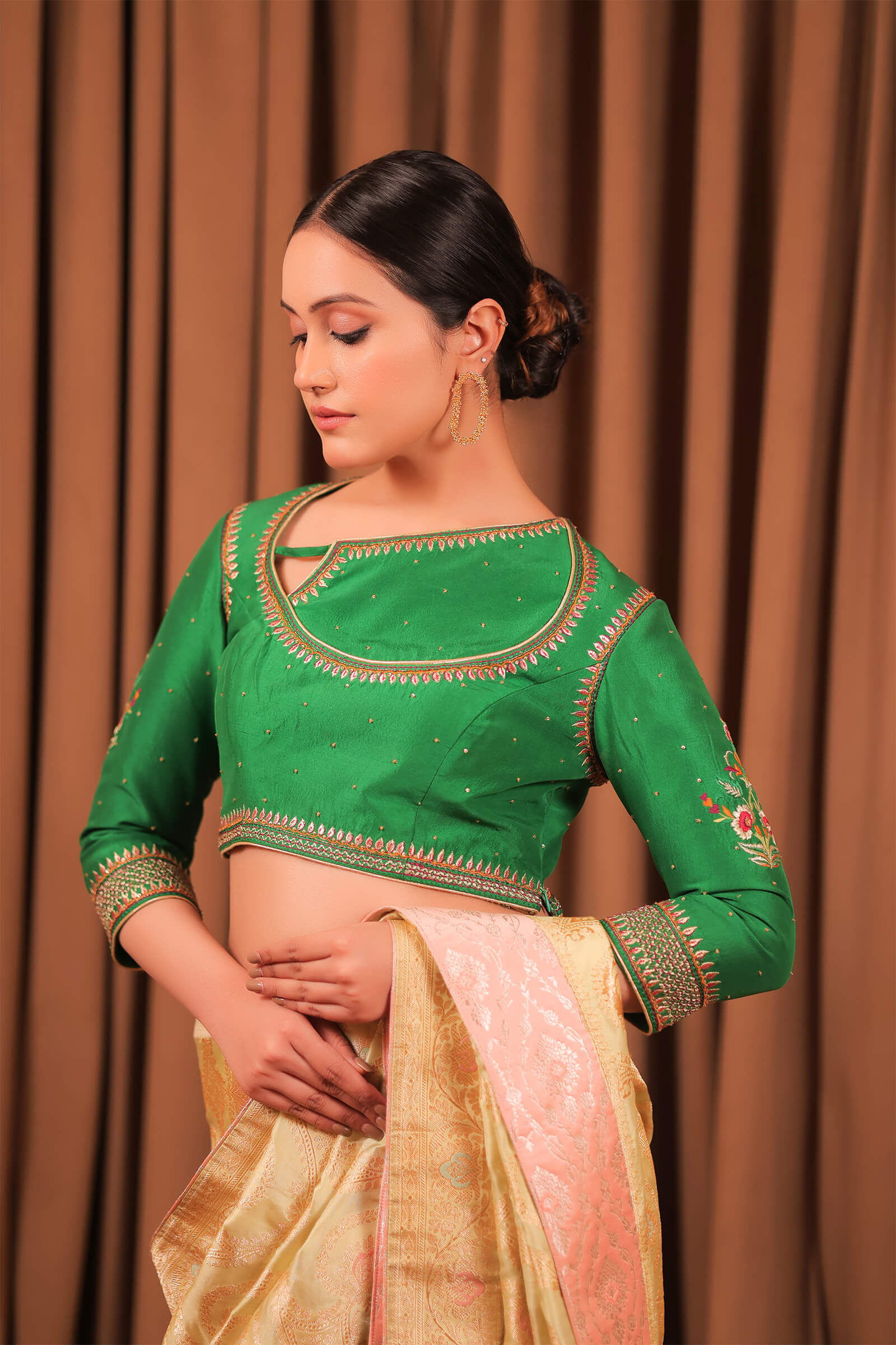 Aqua Handloom Jangala Katan Silk Banarasi Saree