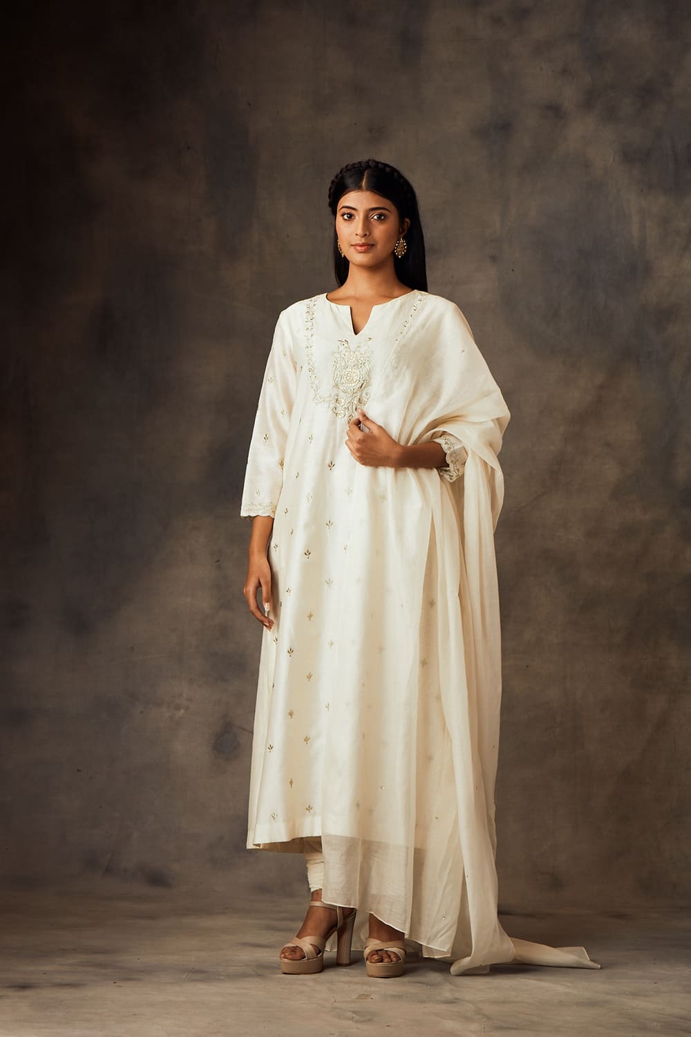 White Kurta Pants Dupatta