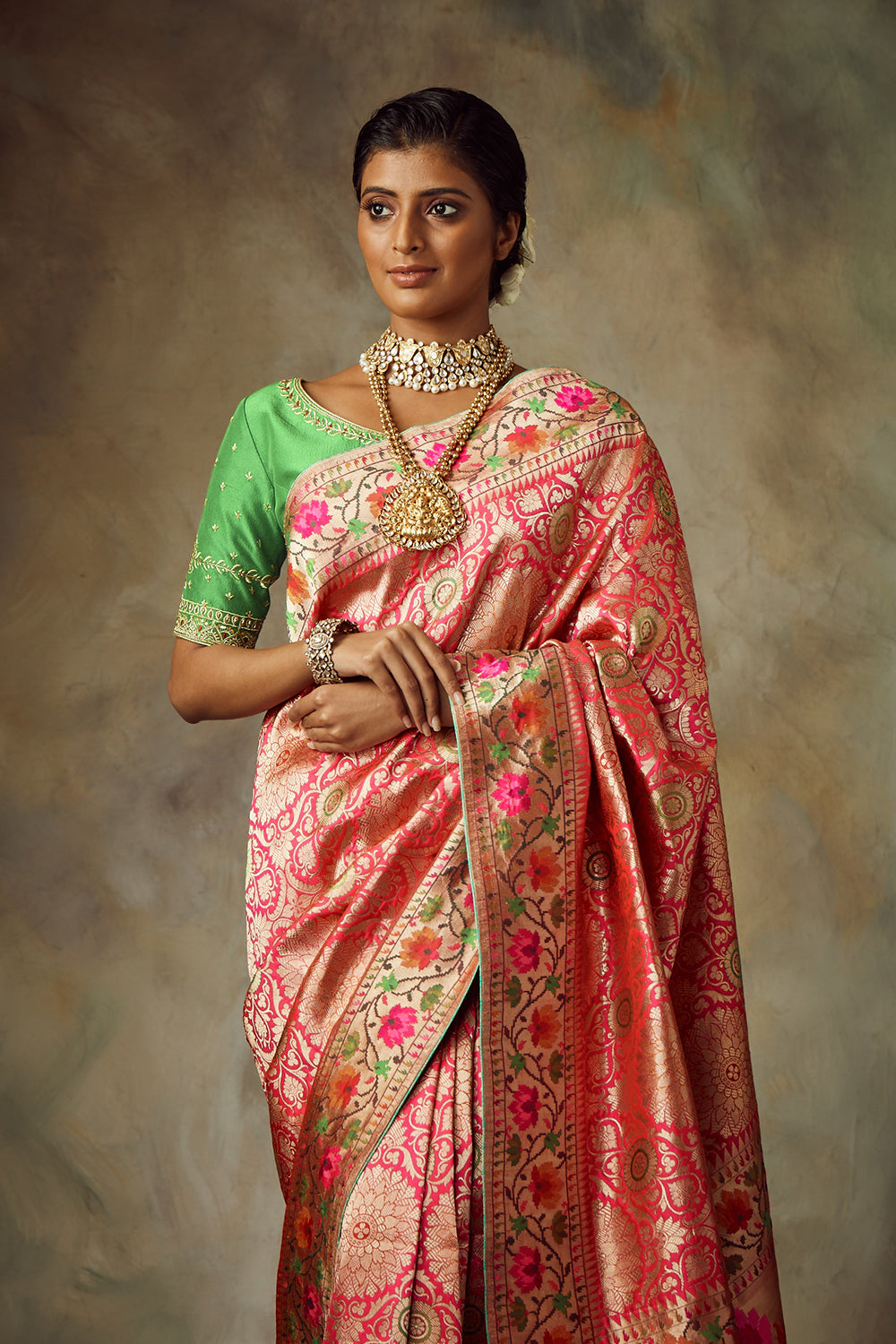 Fuschia Saree With Unstitched Blouse
