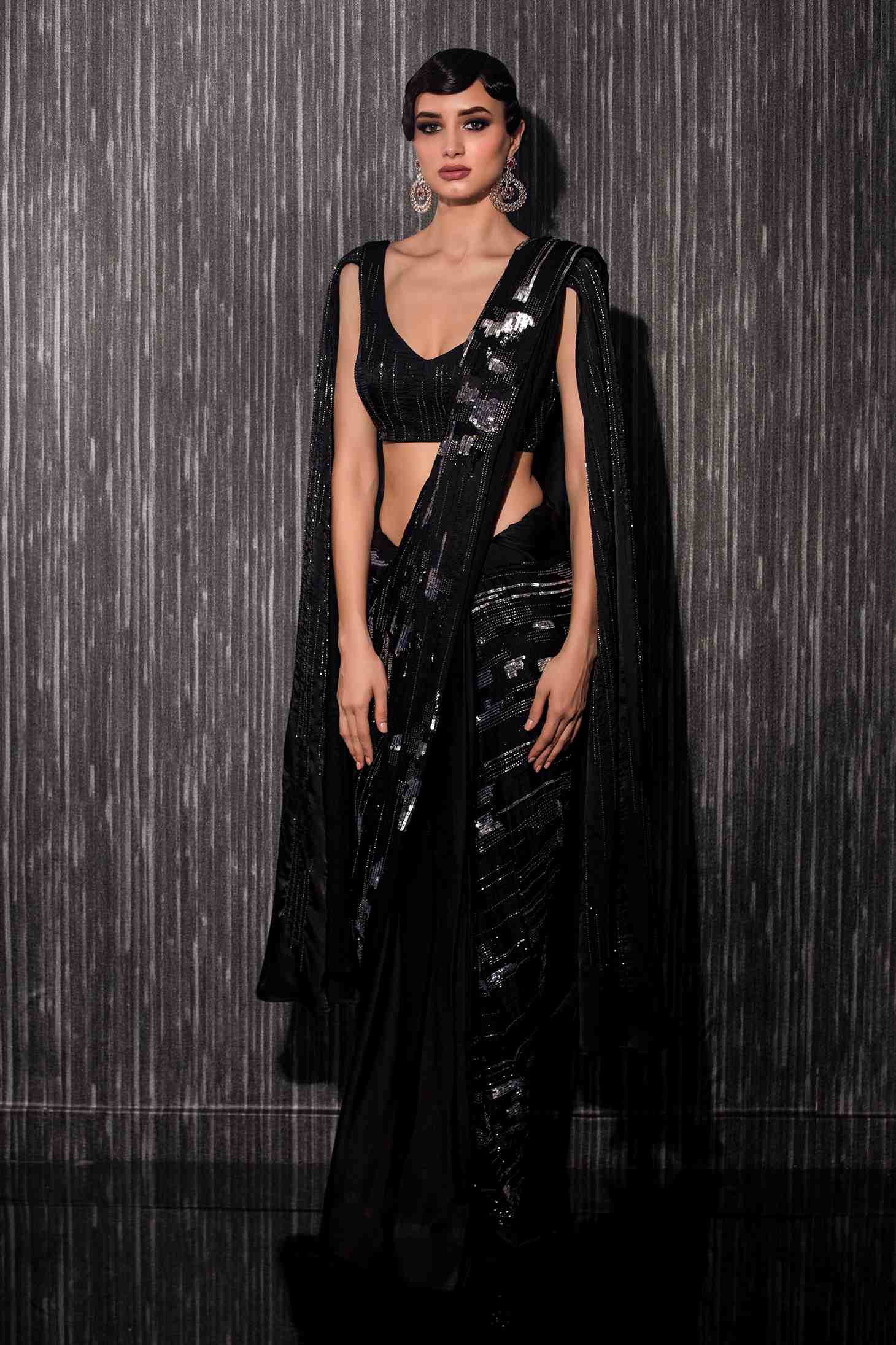 Black Saree With Blouse