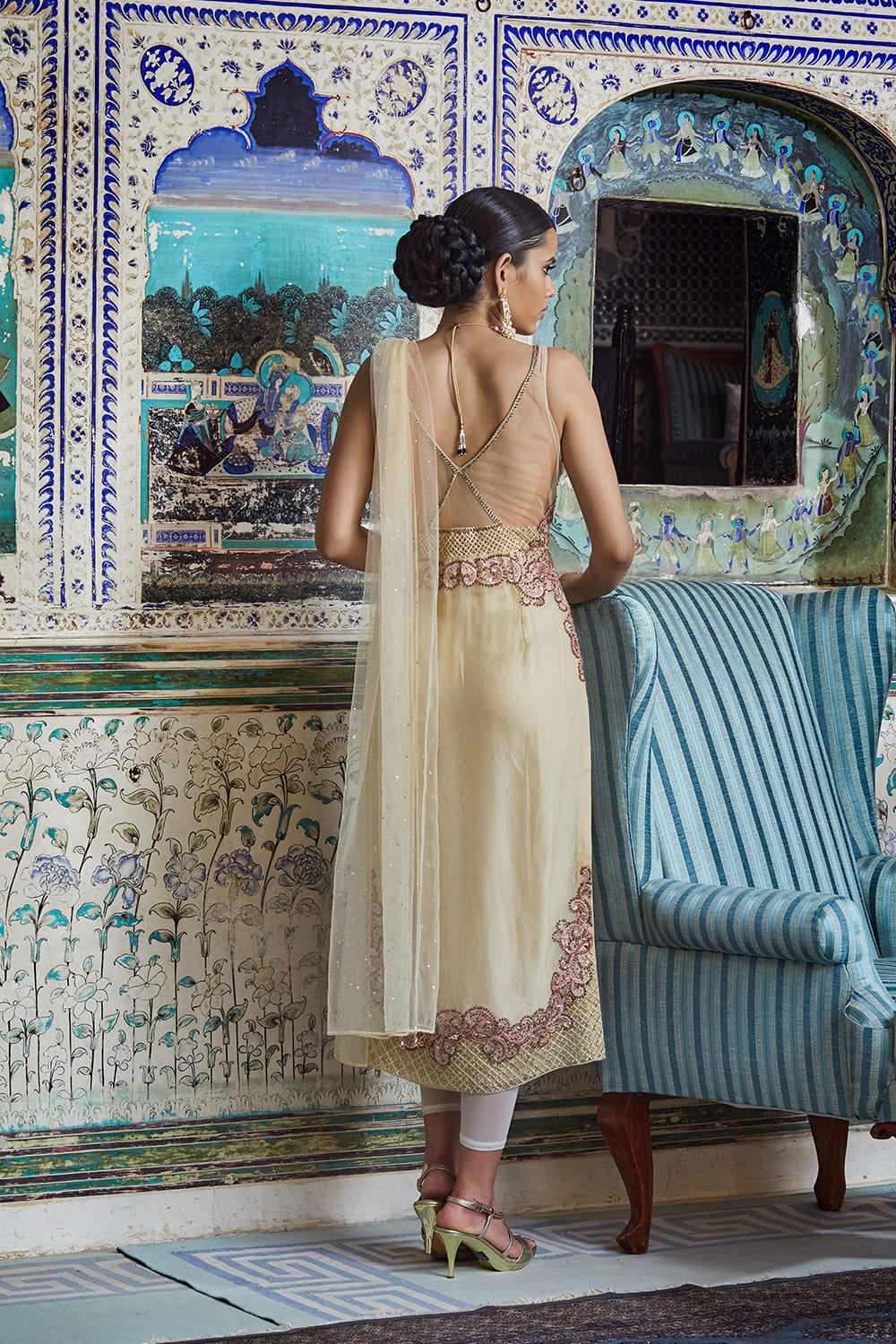 Off White Net Suit Set