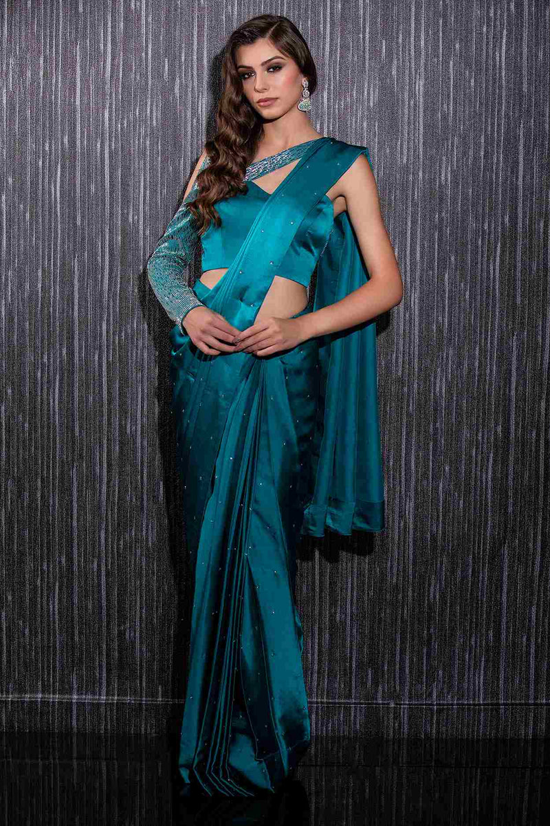 Saree With One Side Sleeve Blouse